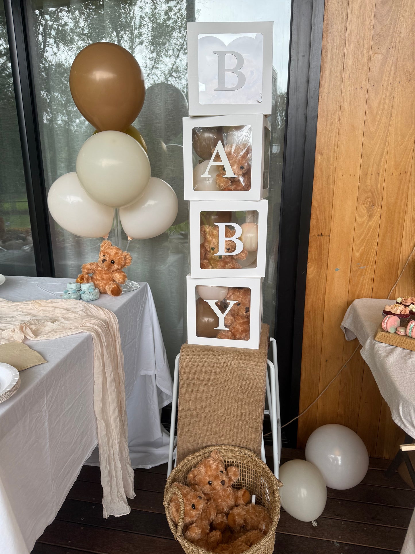 Balloon Centrepiece Stands for all occasions incl Baby Showers and Baby Reveal Parties